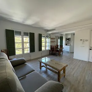 modern-apartment-in-the-heart-of-old-town-girona.catalonia-hotels.com/